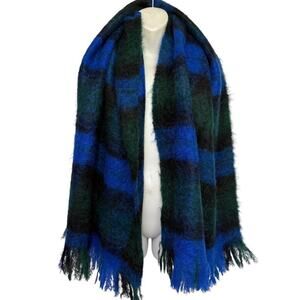 Stix Baer & Fuller All 100% Wool Made in Scotland Plaid Blue Wrap Scarf 60x25"